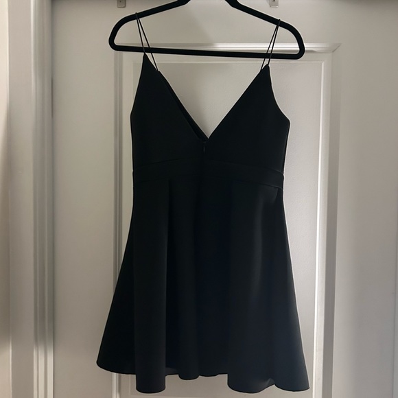 Black Scuba Dress - Picture 4 of 6